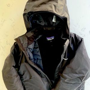 Boys Patagonia Winter Coat - Black, Size L